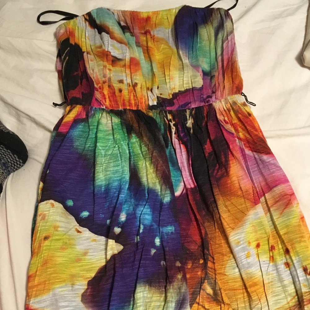 Awesome strapless dress